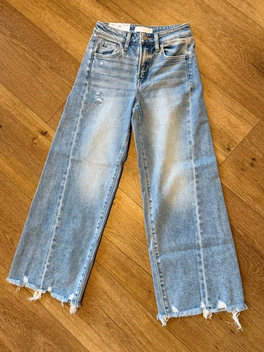 VERVET BY FLYING MONKEY Light Blue Wide-Leg Frayed Hem Jeans - Picture 1 of 4